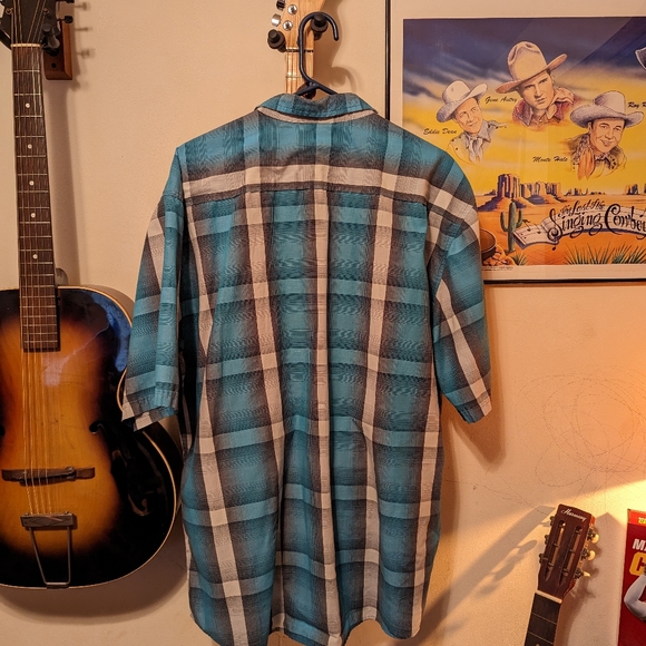 Men's short sleeve button down shirt - 2XLT - Picture 3 of 4